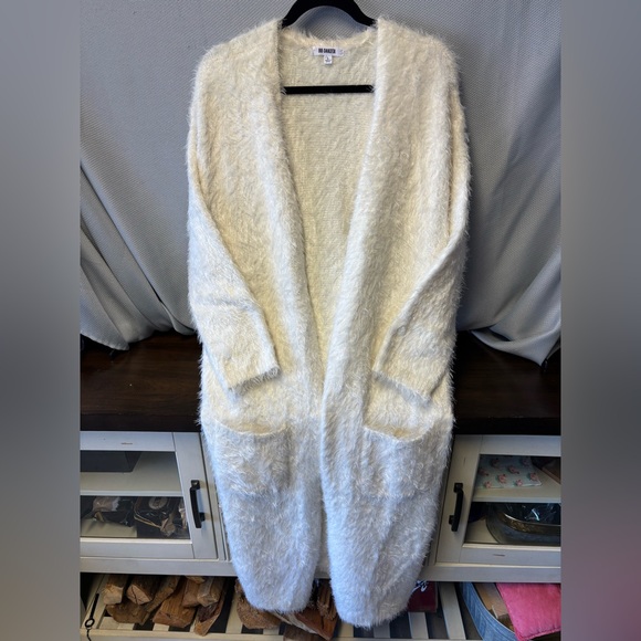 BB DAKOTA winter white heavy sweater coat size large. - Picture 1 of 3